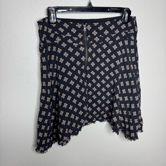 Free People High Low Asymmetrical Shark Bite Mini Skirt - Picture 7 of 10